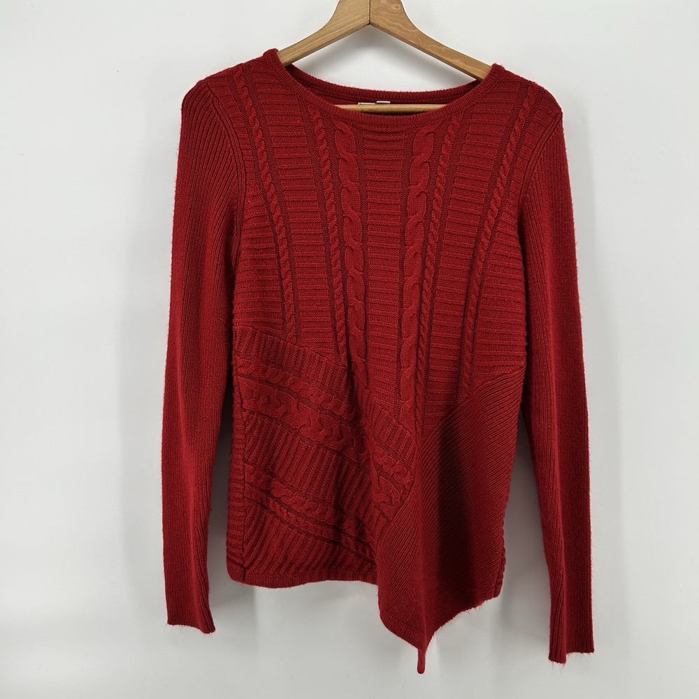 Dana Buchman Cable Knit Sweater Womens M Red Asymmetrical Hem Pullover Cozycore